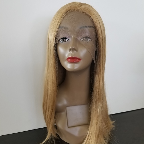 Strawberry blond synthetic lace front wig - Picture 1 of 7